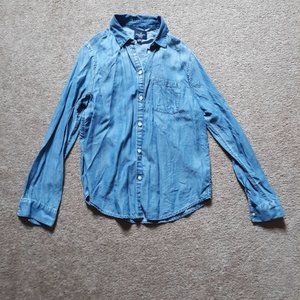 American Eagle Chambray Button Down - Size S